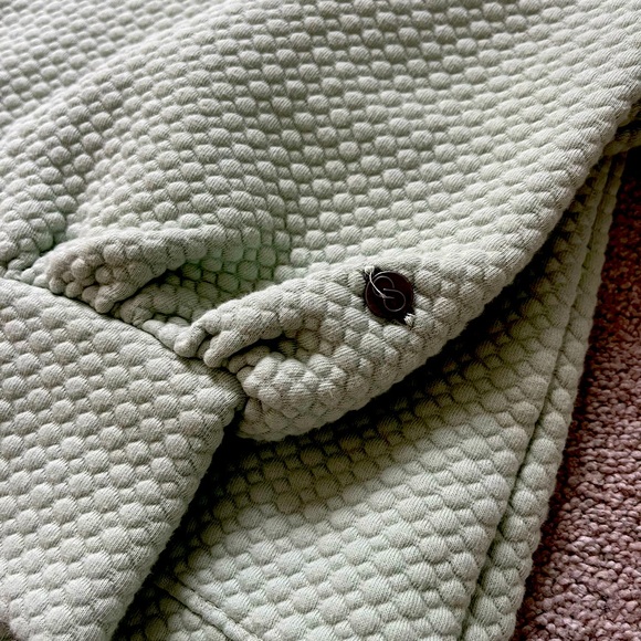 womens calia Carrie Underwood cropped funnel neck pullover. Only worn once. - Picture 4 of 4